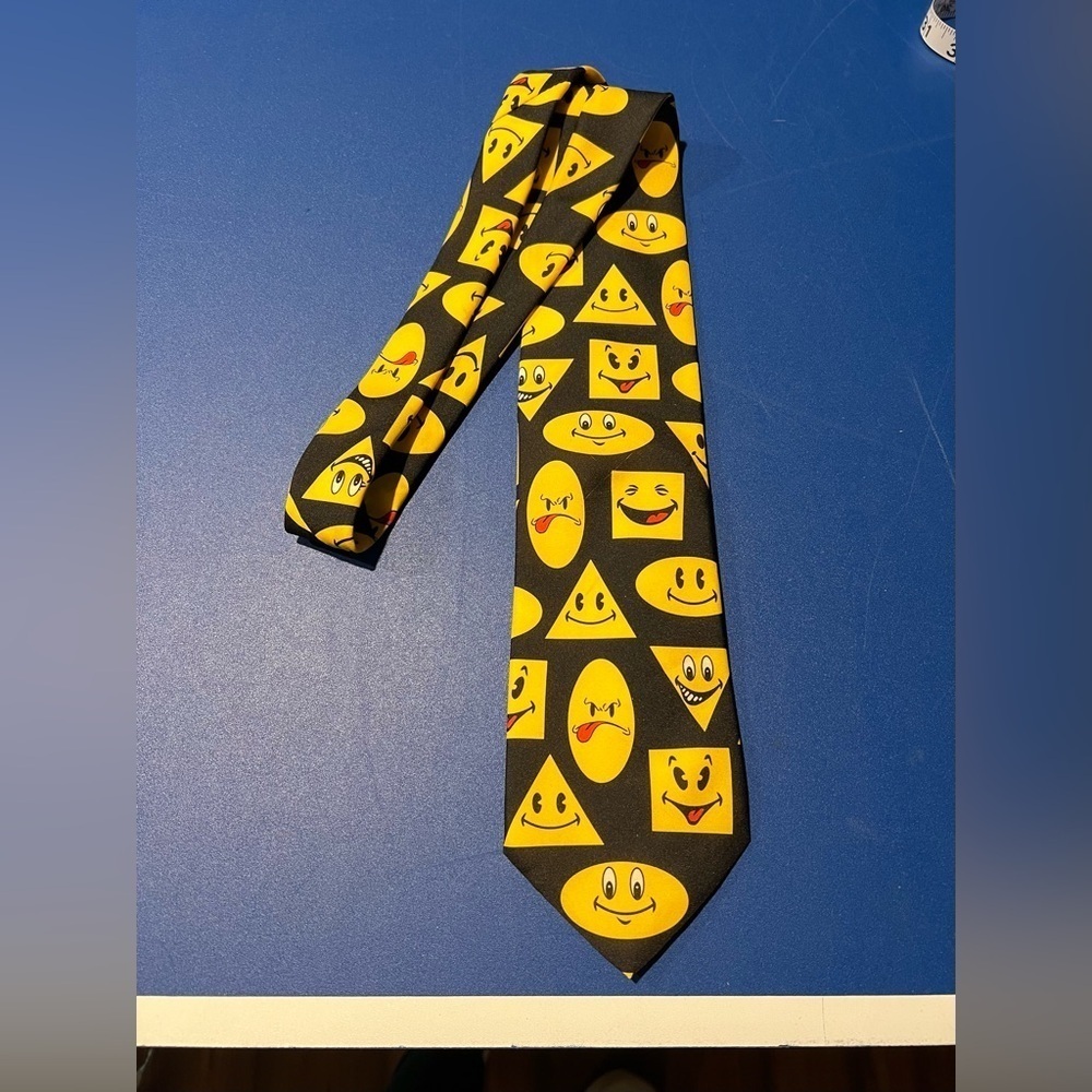 Ralph Marlin Vintage 1997 Black Yellow Smiley Face  Block Polyester Men Tie